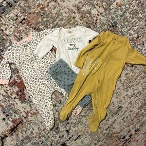 Baby girls clothing bundle